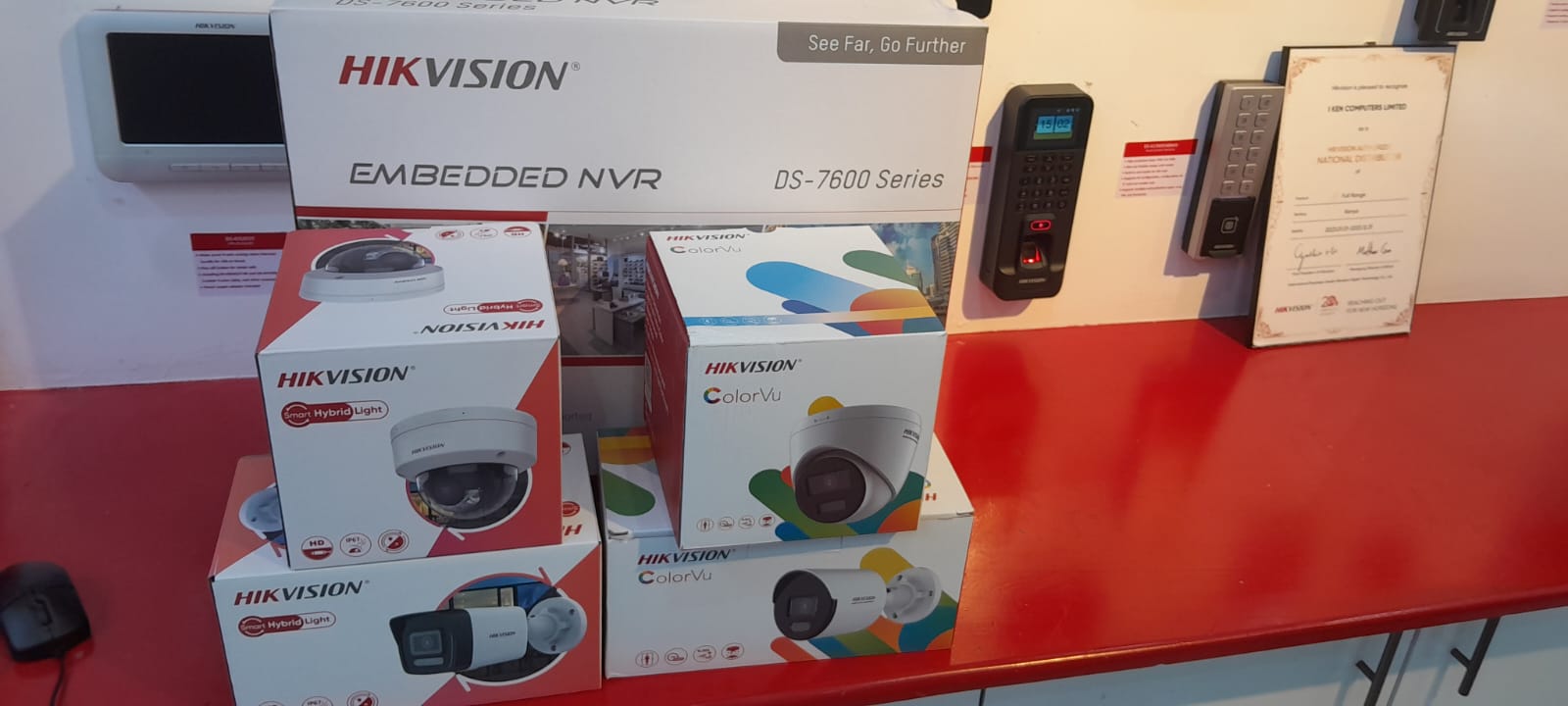 4 Channel Smart Hybrid 2Mp IP KIT